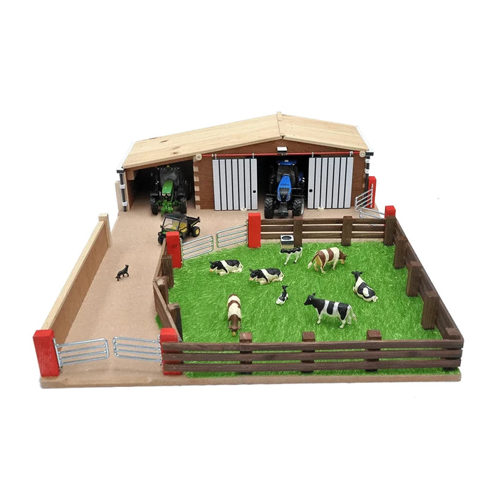 Millwood Crafts Small Farm Yard  fs41